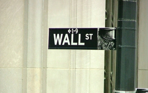 Gold­man Sachs and Black­Rock Reportedly Seeking Majority Stakes in China's Biggest Banks Backing Blockchain Technology