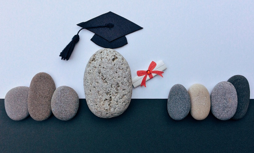 Two Italian High Schools to Issue Digital Diplomas With Blockchain