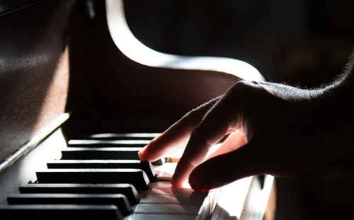 Blockchain to Disrupt Music Industry and Make It Change Tune