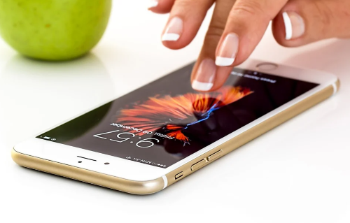 Top telecom companies deploy blockchain for instant roaming payments